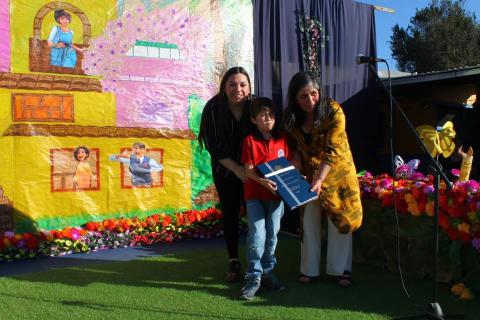 Ceremonia Entrega de Libros de Experiencias Pre-Kinder a 2º Básico image 74