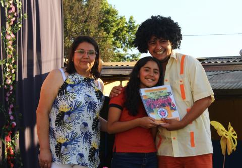 Ceremonia Entrega de Libros de Experiencias 3° a 5º Básico image 5