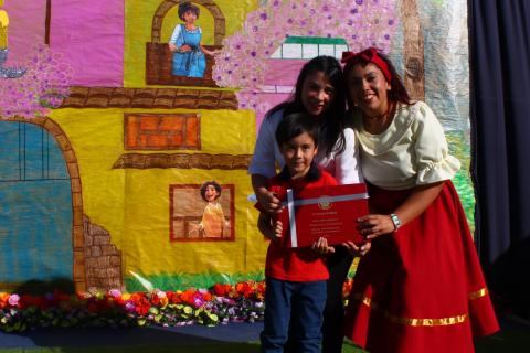 Ceremonia Entrega de Libros de Experiencias Pre-Kinder a 2º Básico image 26