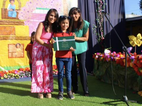 Ceremonia Entrega de Libros de Experiencias Pre-Kinder a 2º Básico image 44