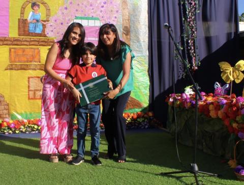 Ceremonia Entrega de Libros de Experiencias Pre-Kinder a 2º Básico image 45