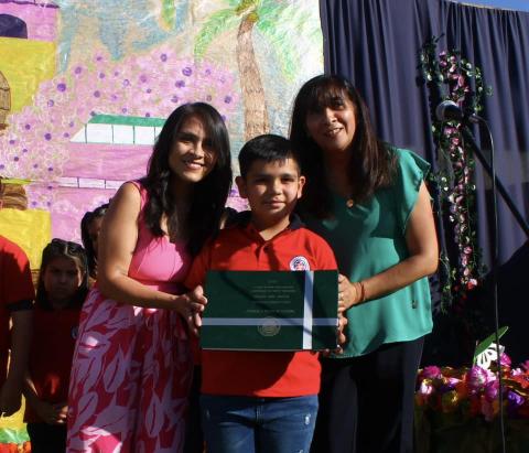 Ceremonia Entrega de Libros de Experiencias Pre-Kinder a 2º Básico image 35