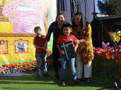 Ceremonia Entrega de Libros de Experiencias Pre-Kinder a 2º Básico image 73