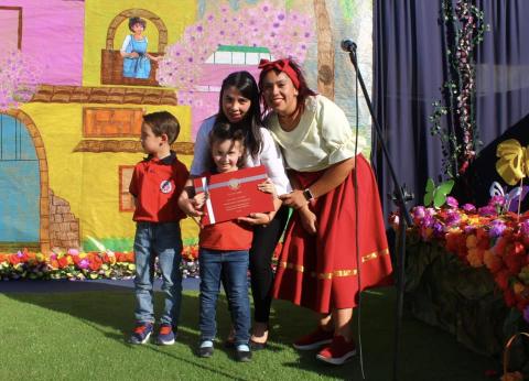 Ceremonia Entrega de Libros de Experiencias Pre-Kinder a 2º Básico image 23