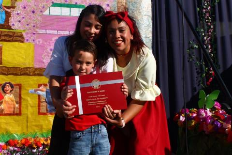 Ceremonia Entrega de Libros de Experiencias Pre-Kinder a 2º Básico image 25