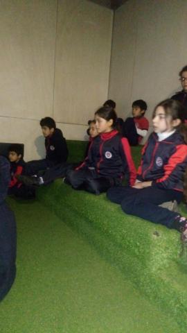 Alumnos de 4° y 5° visitaron el Museo Interactivo Mirador (MIM) image 16