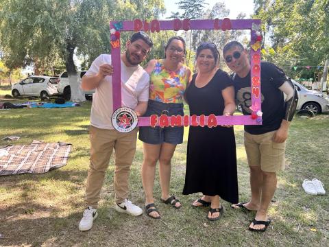 Celebramos el Día de la Familia image 5