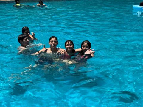 Celebramos el Día de la Familia image 6