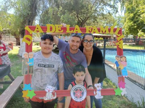 Celebración del Día de la Familia image 47