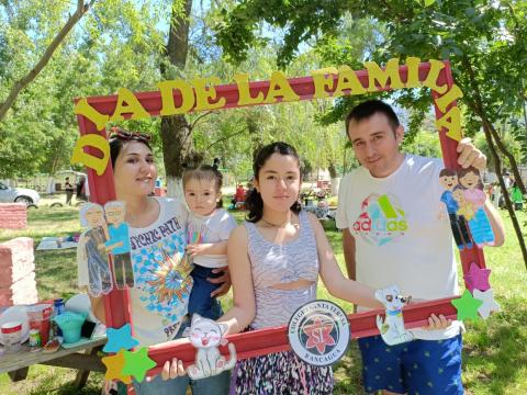 Celebración del Día de la Familia image 50
