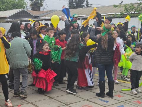 Celebración Aniversario 31 años Colegio Santa Teresa image 22
